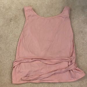 Lululemon Light Pink Criss Cross Crop Top sz 8